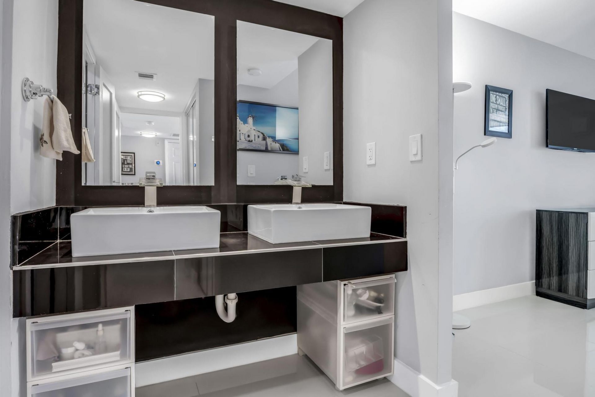 20335 W Country Club, Unit 1901, Aventura, FL 33180 Photo