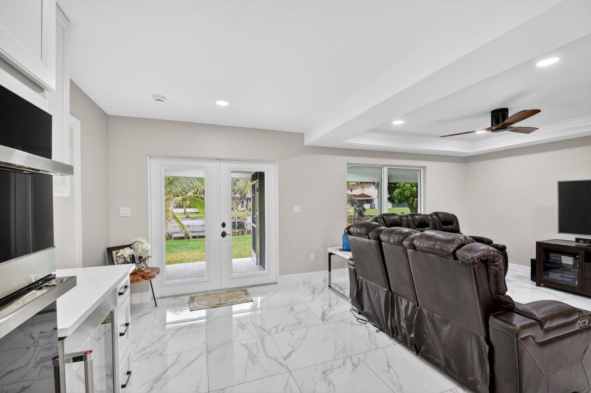 2277 Summit Boulevard, West Palm Beach, FL 33406 Photo