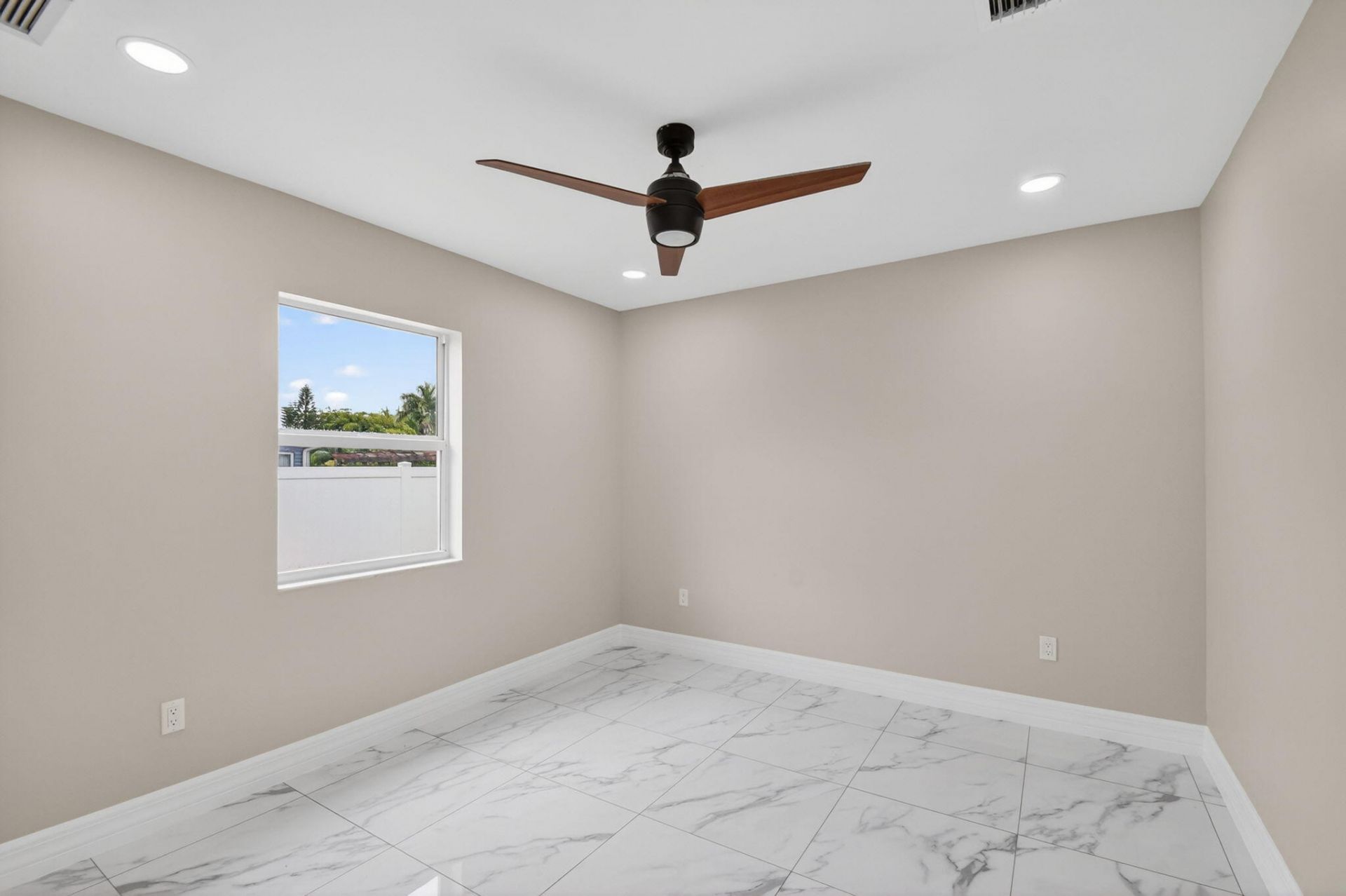 2277 Summit Boulevard, West Palm Beach, FL 33406 Photo