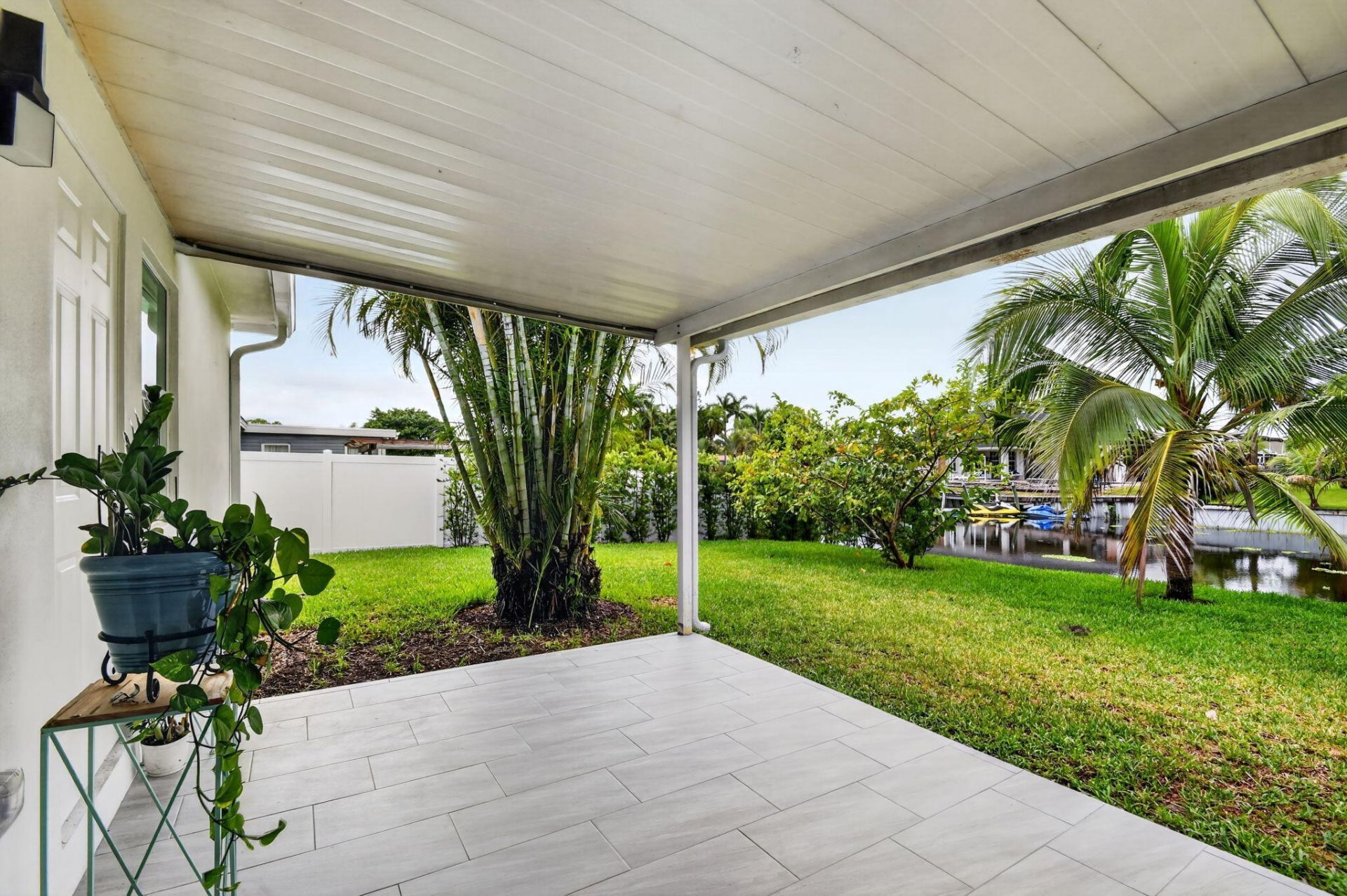 2277 Summit Boulevard, West Palm Beach, FL 33406 Photo