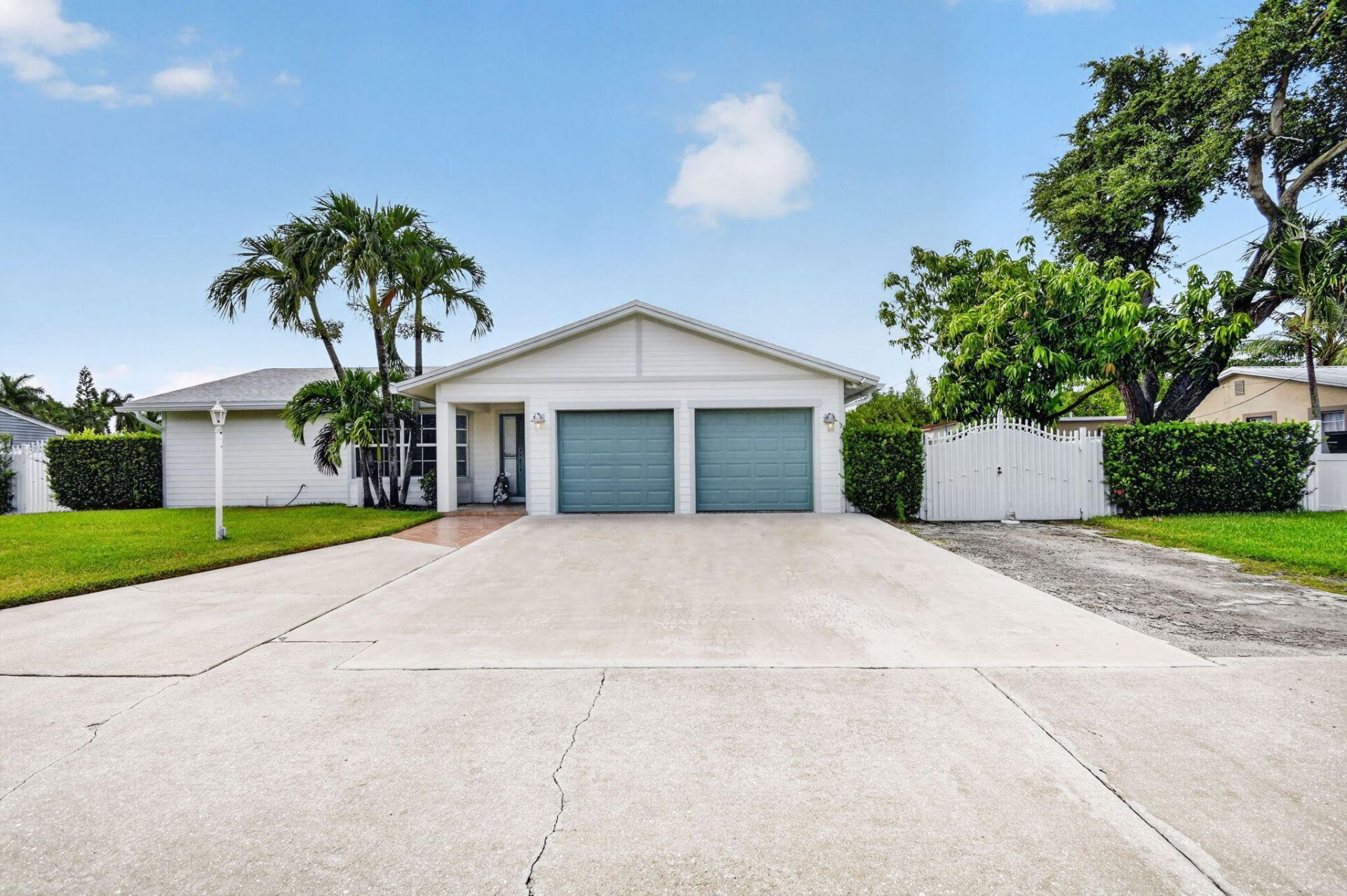 2277 Summit Boulevard, West Palm Beach, FL 33406 Photo