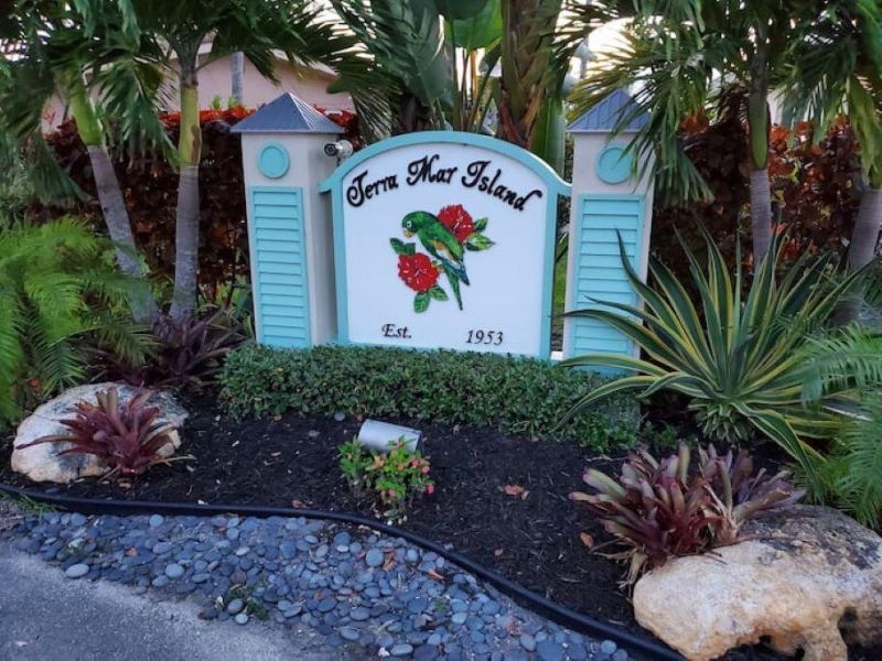 1755 E Terra Mar Drive, Lauderdale by the Sea, FL 33062 Photo