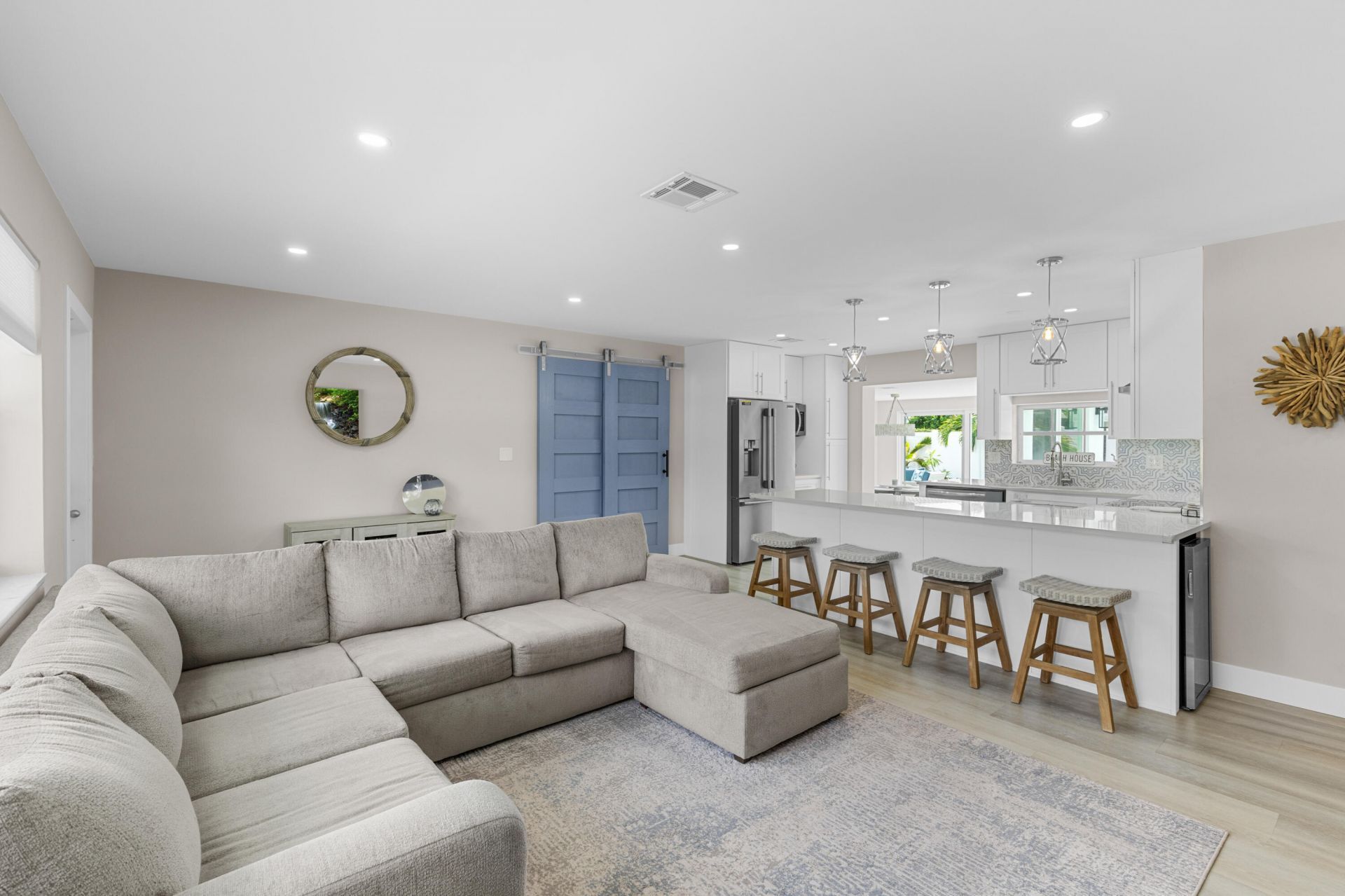 612 SE 10th Avenue, Deerfield Beach, FL 33441 Photo