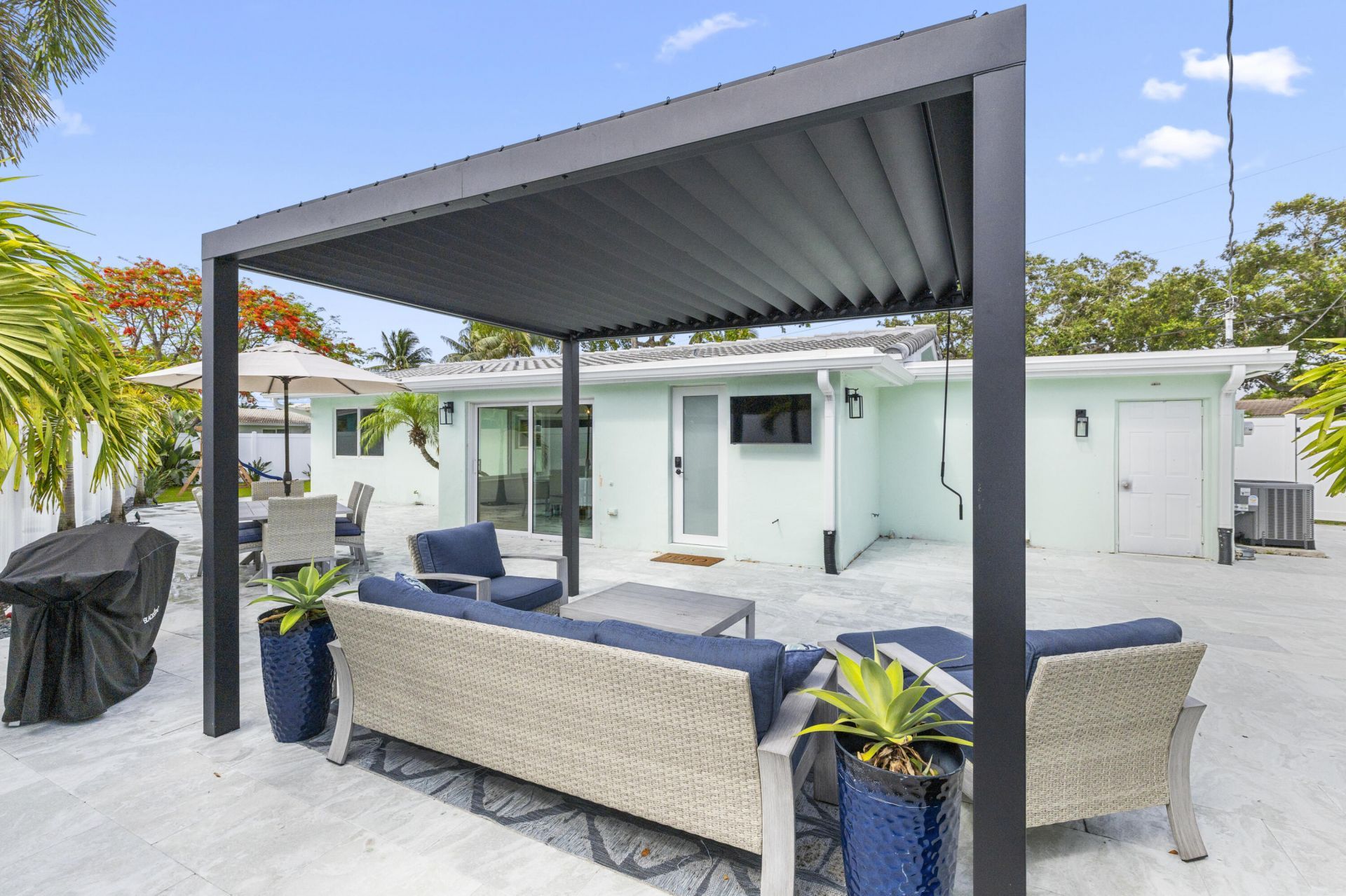 612 SE 10th Avenue, Deerfield Beach, FL 33441 Photo