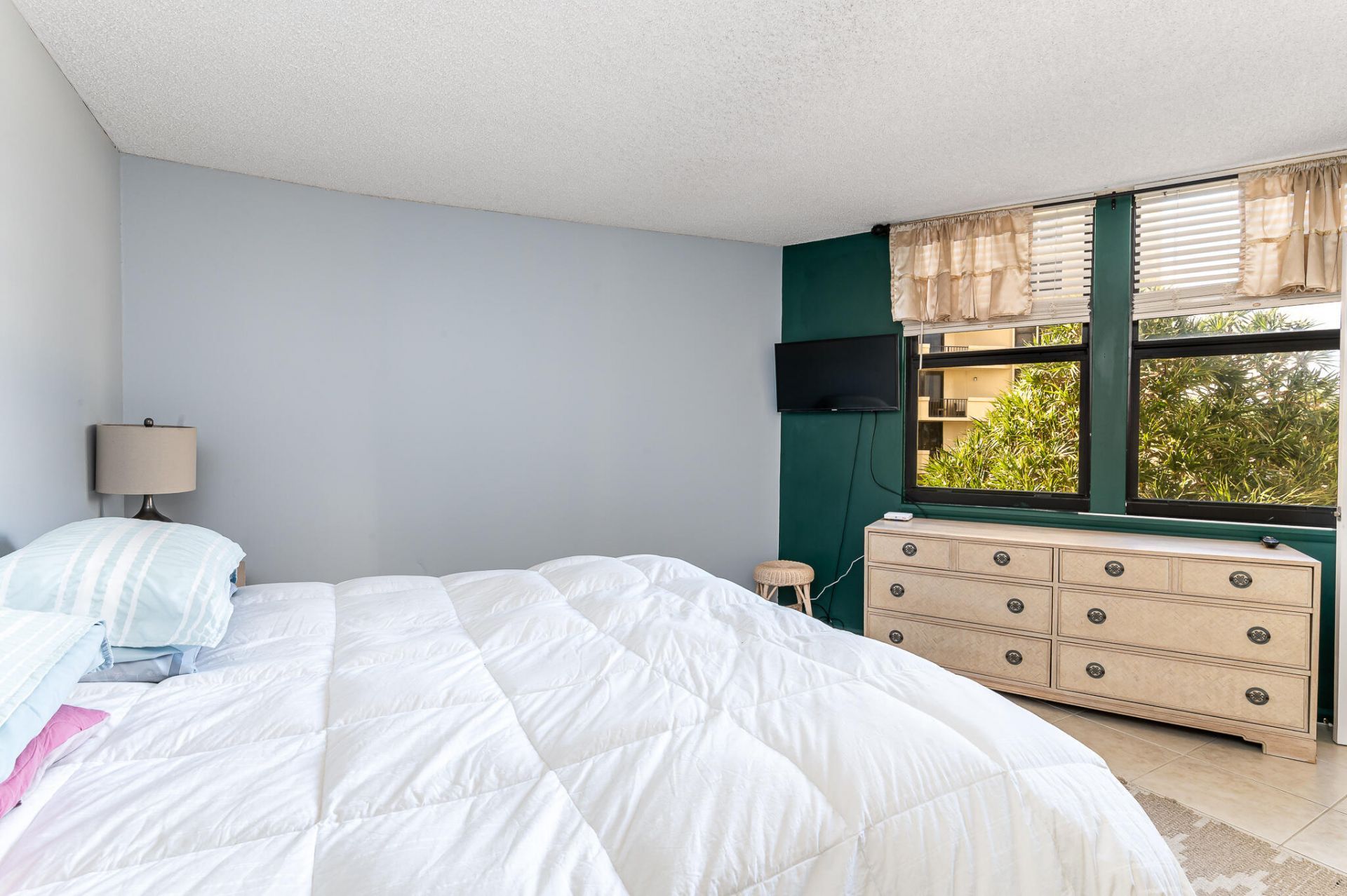 2800 N Ocean Drive, Unit A-2b, Singer Island, FL 33404 Photo