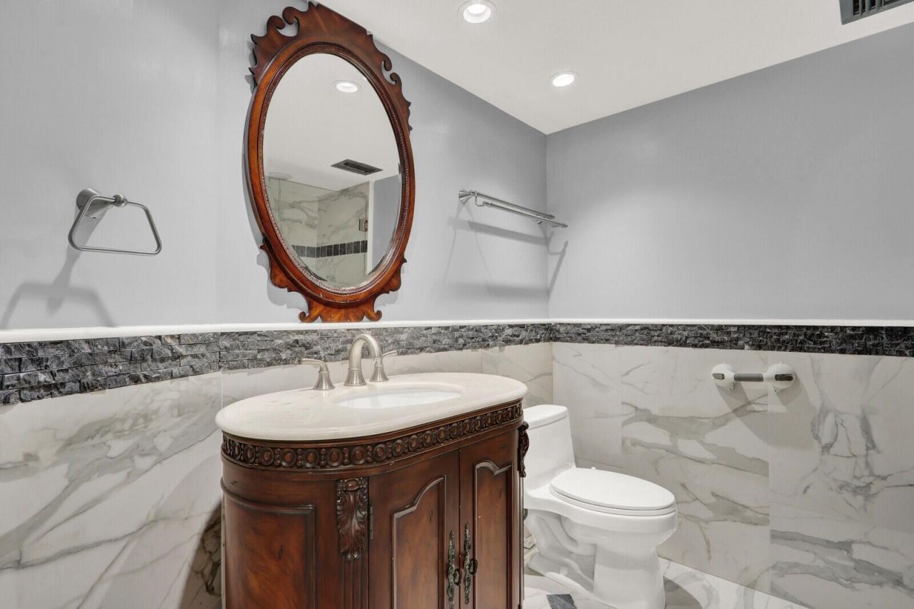 2800 N Ocean Drive, Unit A-2b, Singer Island, FL 33404 Photo