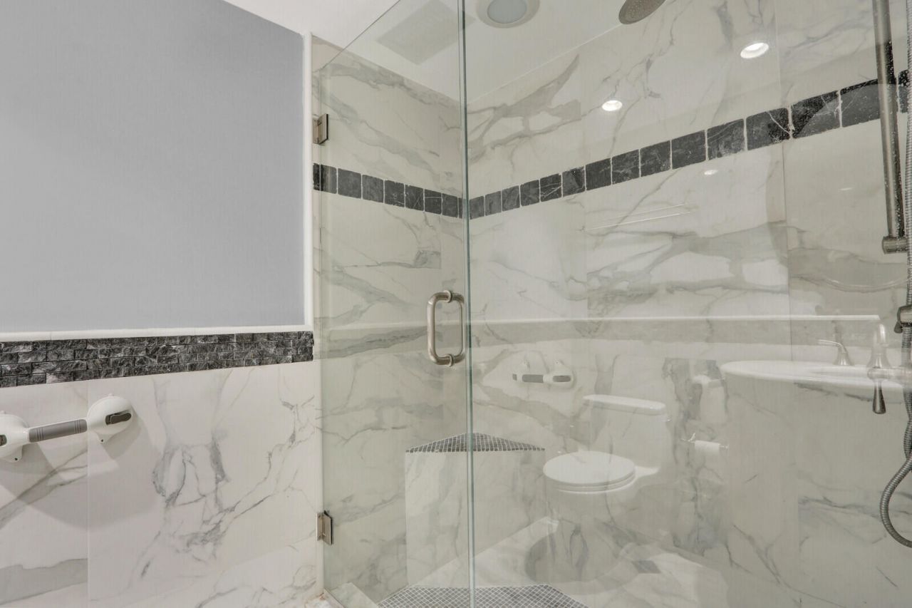 2800 N Ocean Drive, Unit A-2b, Singer Island, FL 33404 Photo