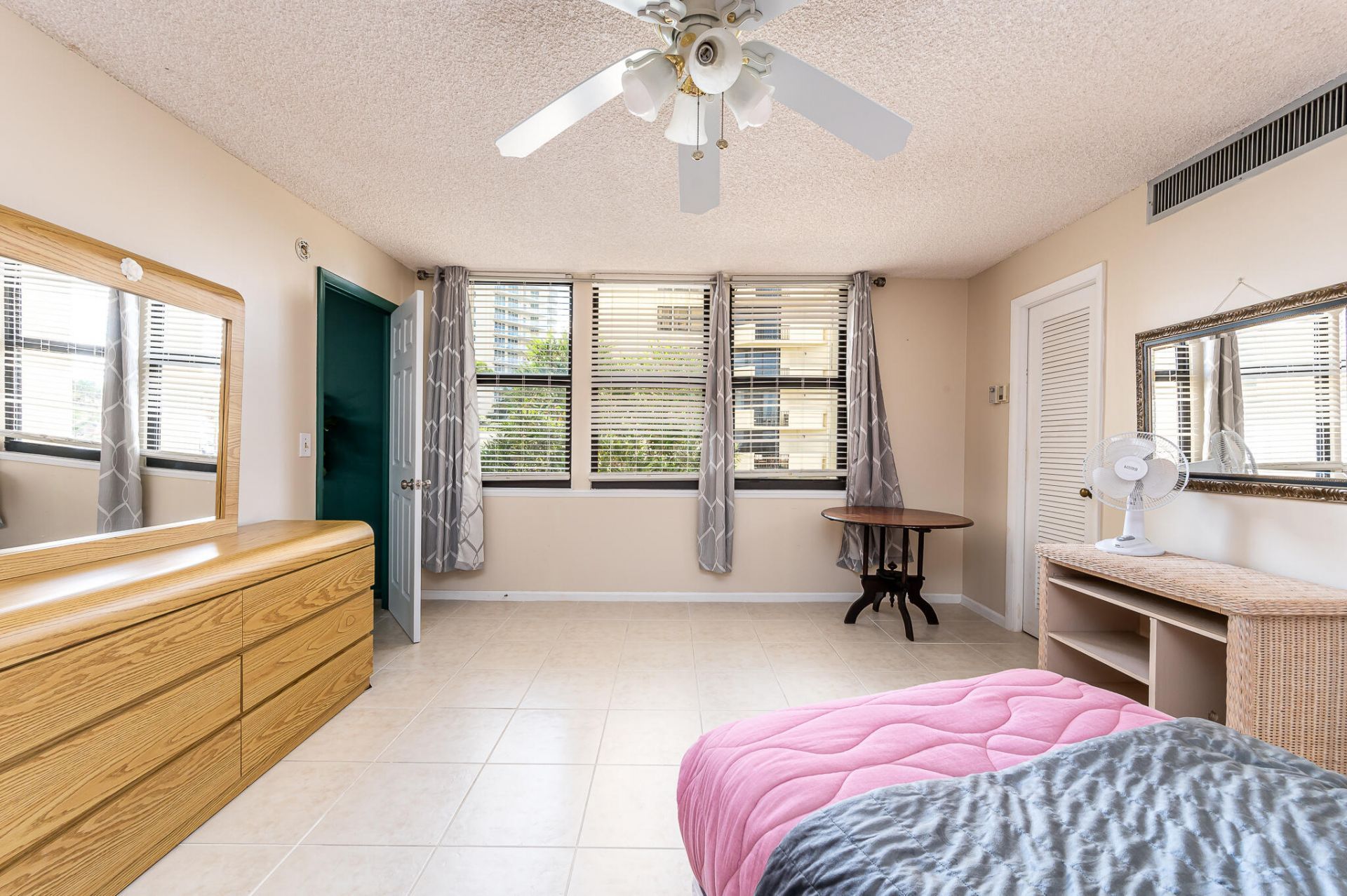 2800 N Ocean Drive, Unit A-2b, Singer Island, FL 33404 Photo