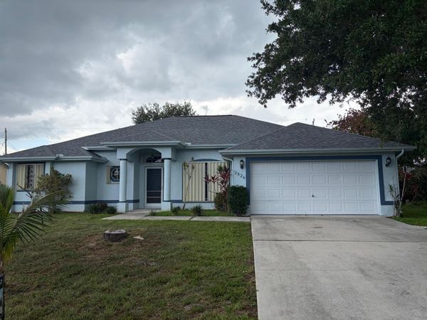 2826 SW Ann Arbor Road, Port St. Lucie, FL 34953