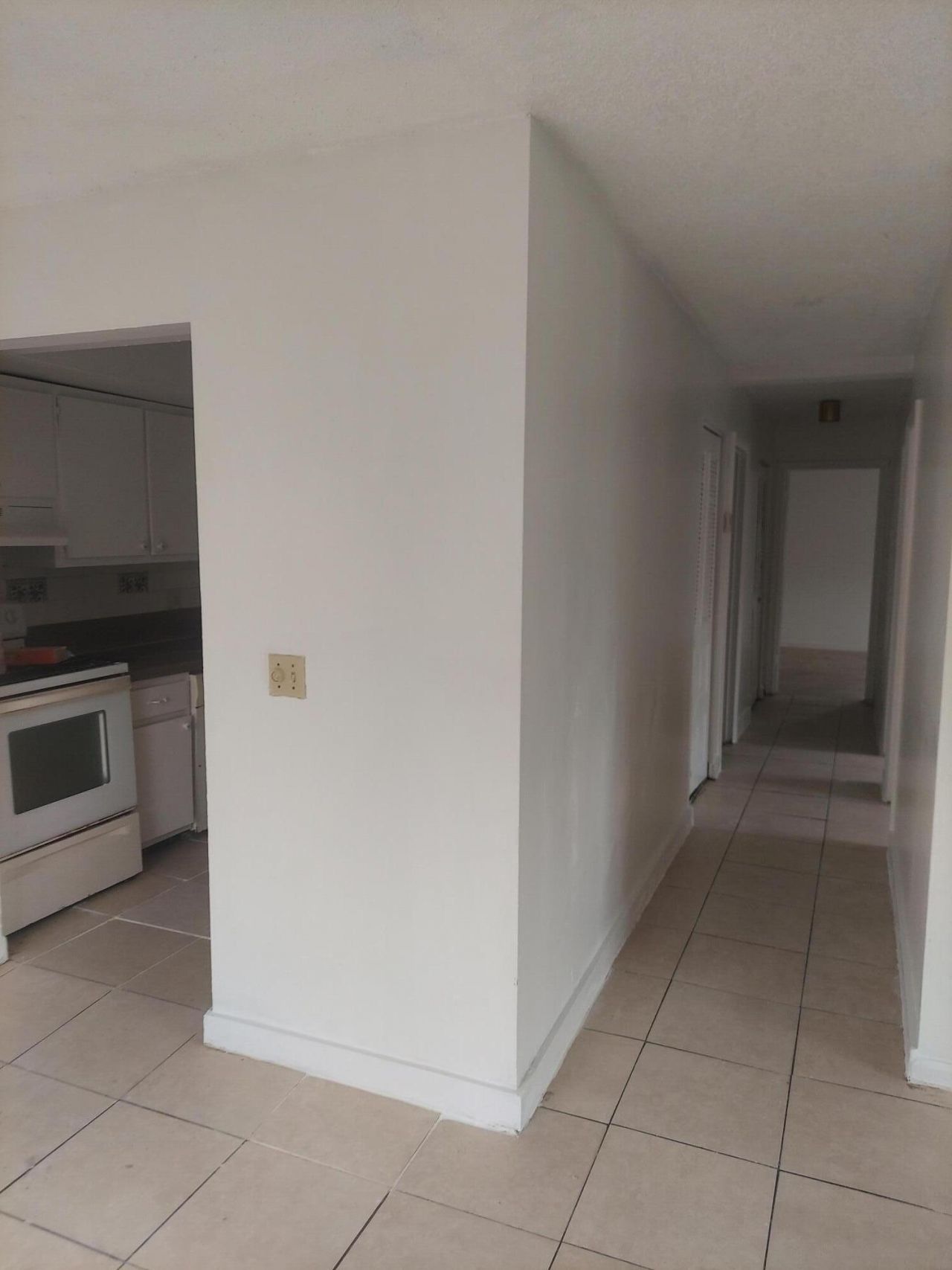 2215 NW 56th Avenue, Unit 3-e, Lauderhill, FL 33313 Photo