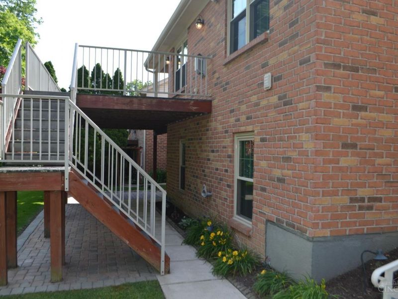 6048 Eden Place Drive, Cincinnati, OH 45247 Photo 35