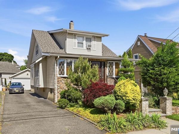 13-33 George Street, FAIRLAWN, NJ 07410