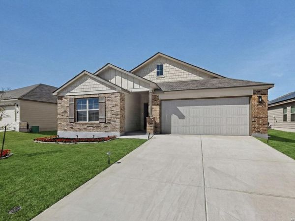 1160 Water Valley, Seguin, TX 78155