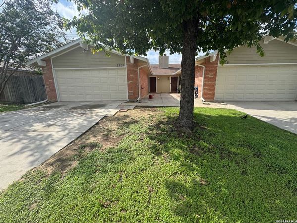 7208 Rimwood, Live Oak, TX 78233