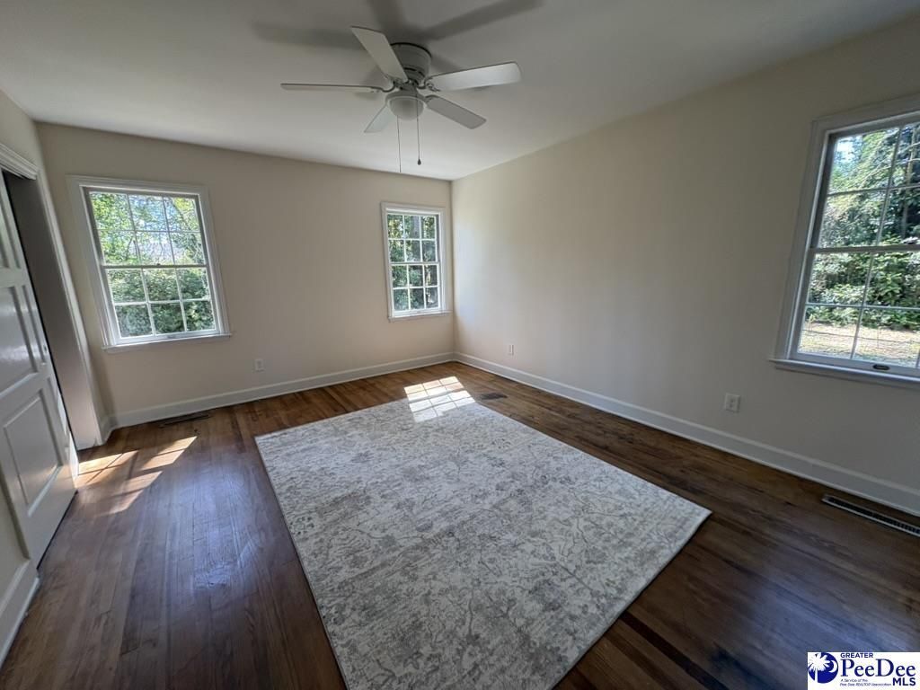 302 Azalea Dr Photo 17