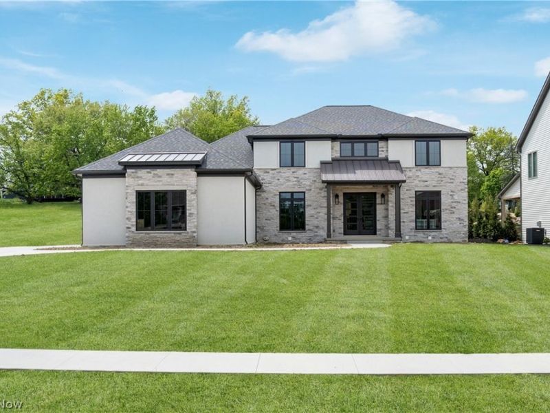 526 Sawgrass Drive, Fairlawn, OH 44333 Photo 1