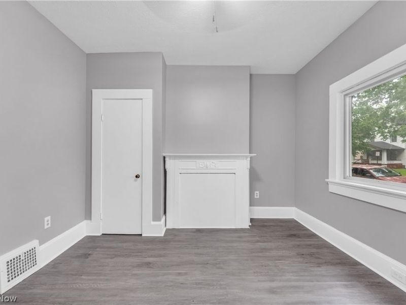 2050 W 83rd Street, Unit 1/DN, Cleveland, OH 44102 Photo 13