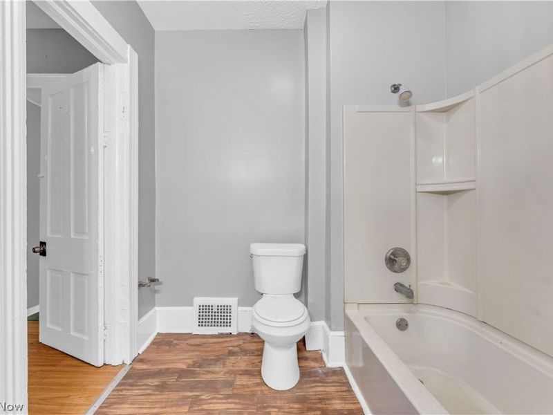 2050 W 83rd Street, Unit 1/DN, Cleveland, OH 44102 Photo 16