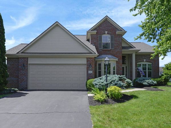 6218 Falcon Chase Drive, Westerville, OH 43082