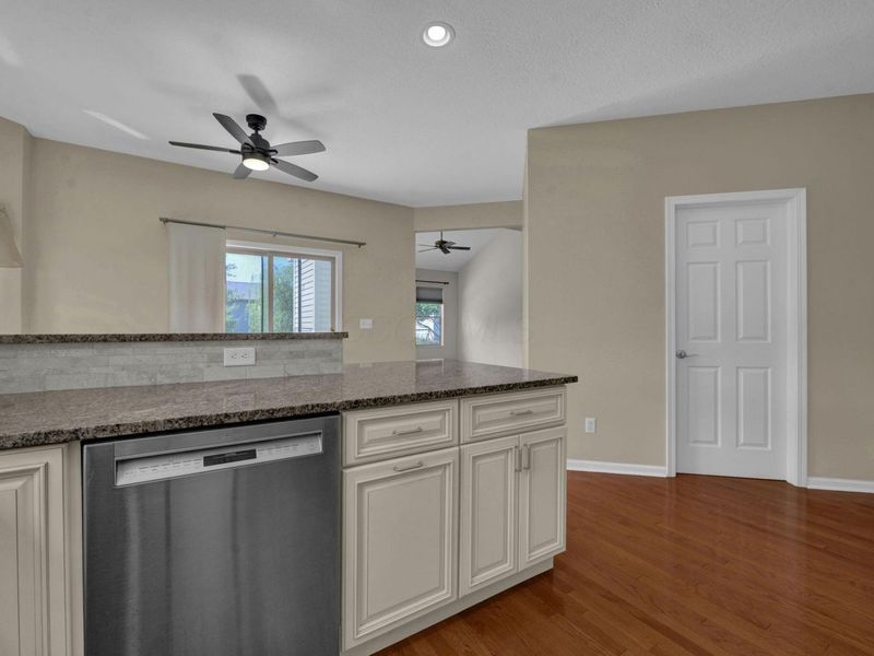 6218 Falcon Chase Drive, Westerville, OH 43082 Photo 10