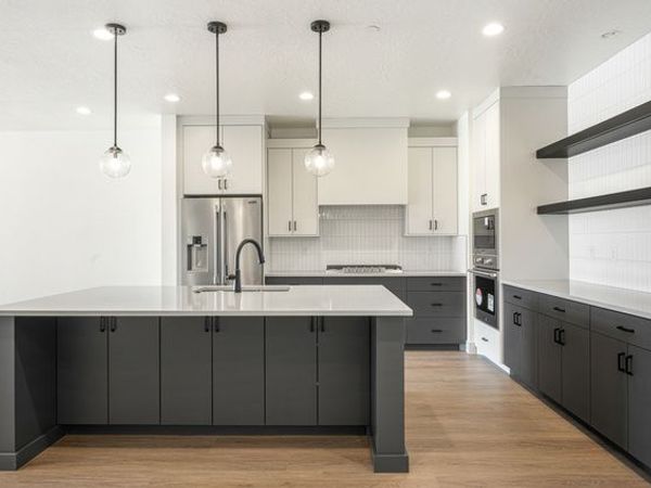 1474 N PALM ISLAND DR, Unit 33, Washington, UT 84780