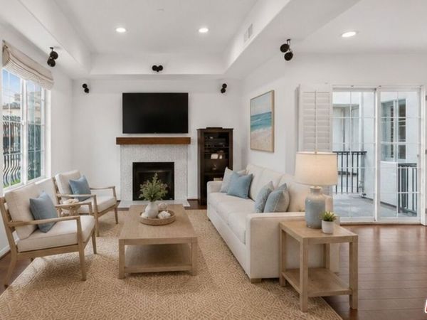 7301 W Manchester Avenue, Unit 117, Los Angeles, CA 90045