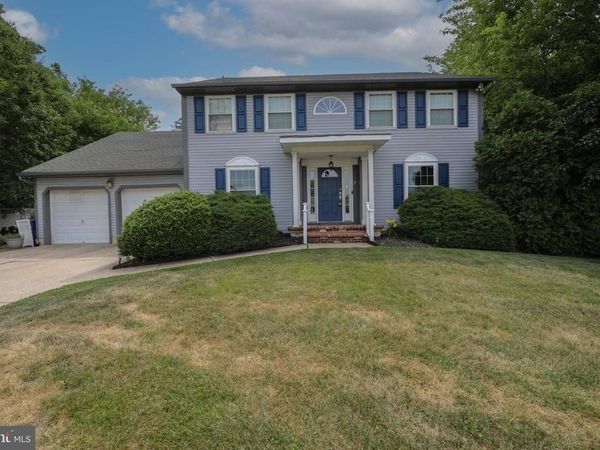 2 JAY COURT, MARLTON, NJ 08053