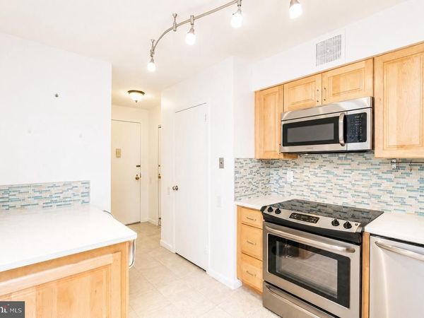1420 LOCUST STREET , Unit 8B, PHILADELPHIA, PA 19102