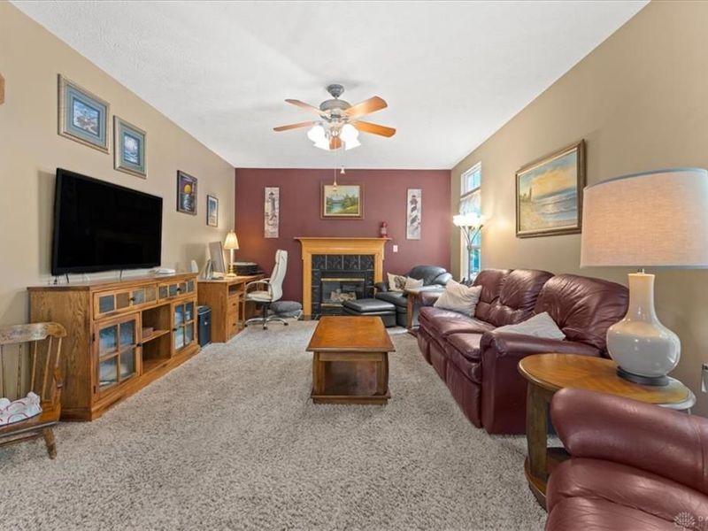 2942 Whispering, Beavercreek, OH 45431 Photo 30