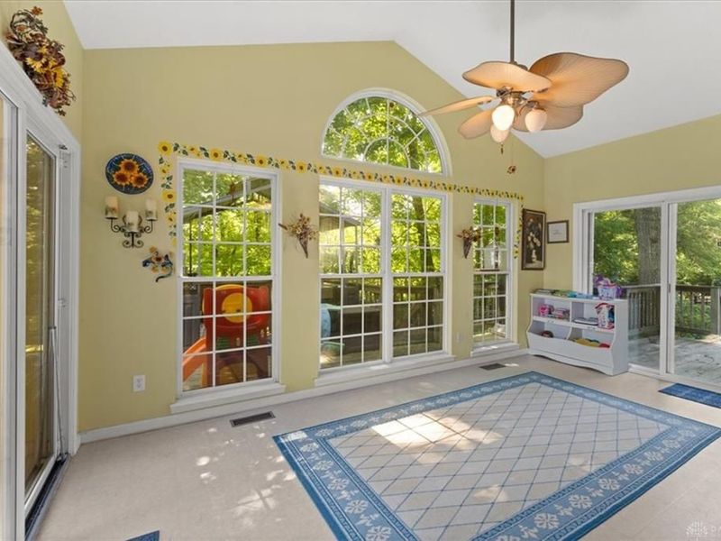 2942 Whispering, Beavercreek, OH 45431 Photo 41