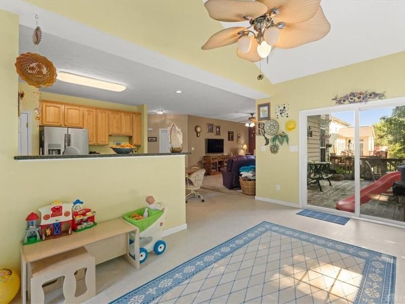2942 Whispering, Beavercreek, OH 45431 Photo 44
