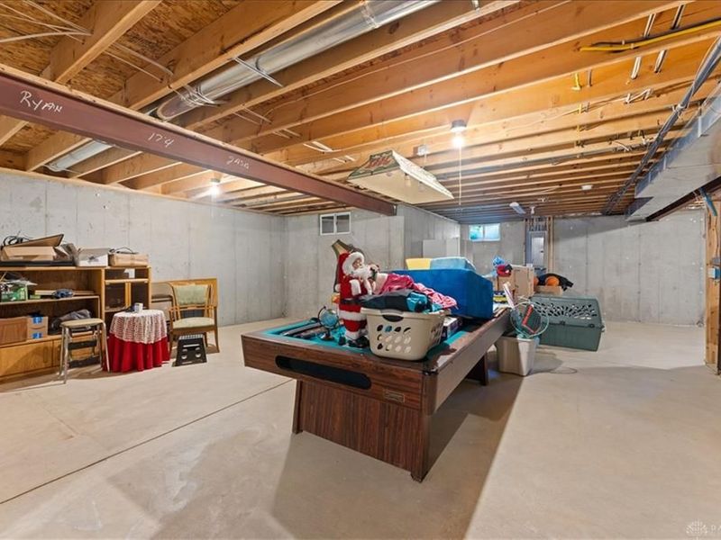 2942 Whispering, Beavercreek, OH 45431 Photo 49