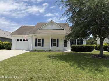 136 N Palm Drive, Winnabow, NC 28479