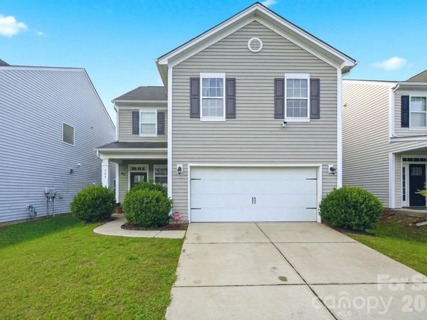 504 Knothole Lane, Charlotte, NC 28214