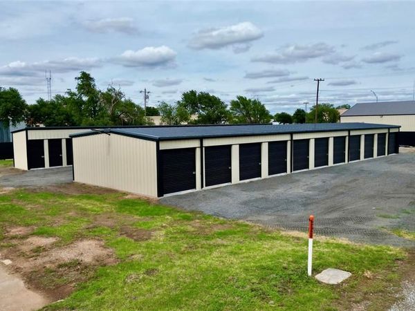 121 Mitchell Street, Altus, OK 73521