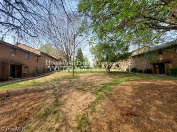 1340 Gray Avenue , Winston-Salem, NC 27101