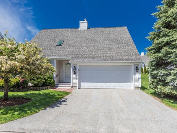 38 Hampton Meadow, Hampton, NH 03842