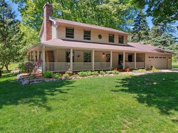 500 E EAGLE TERRACE, Green Bay, WI 54313