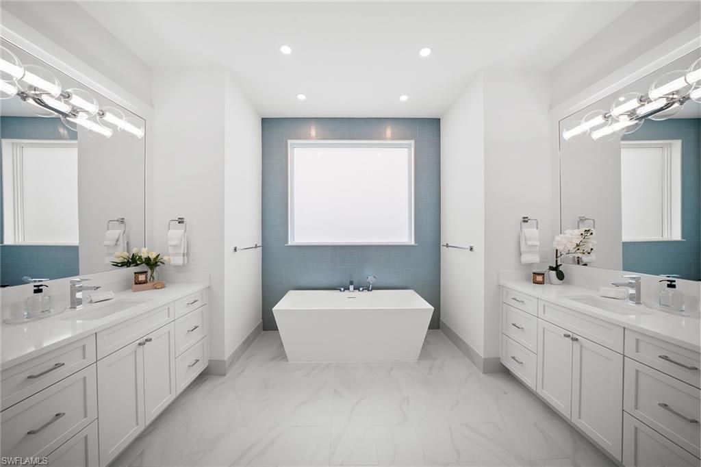 623 Park Shore Dr, Naples, FL 34103 Photo