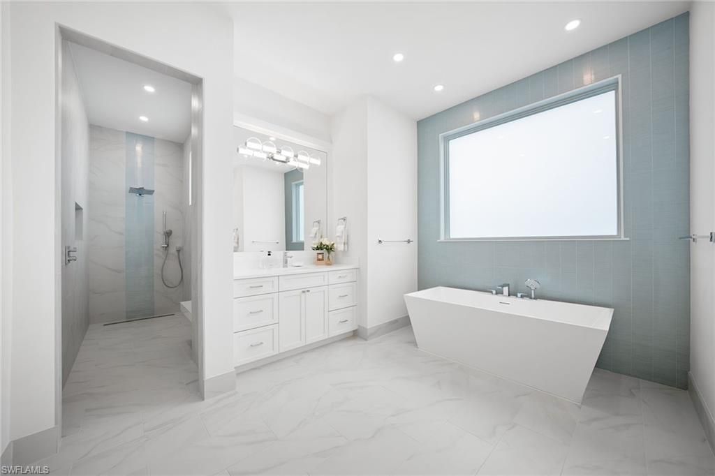 623 Park Shore Dr, Naples, FL 34103 Photo