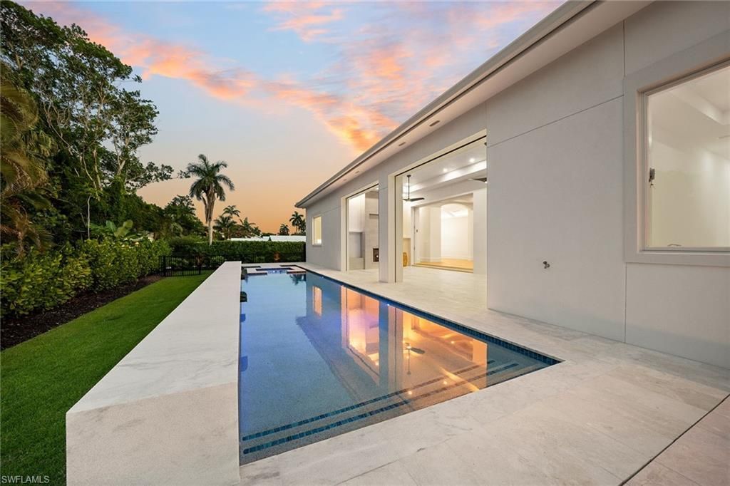 623 Park Shore Dr, Naples, FL 34103 Photo