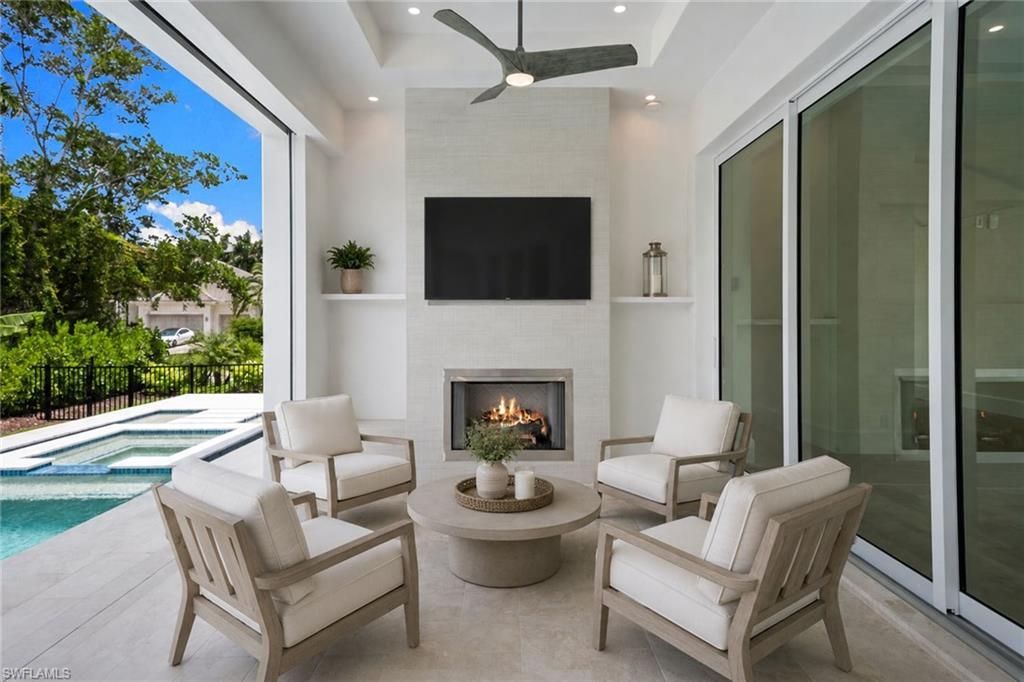 623 Park Shore Dr, Naples, FL 34103 Photo