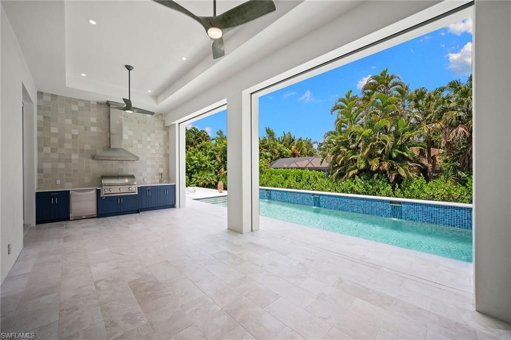 623 Park Shore Dr, Naples, FL 34103 Photo