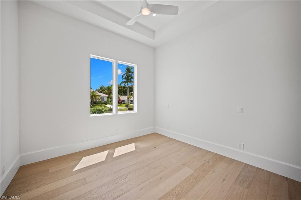 623 Park Shore Dr, Naples, FL 34103 Photo