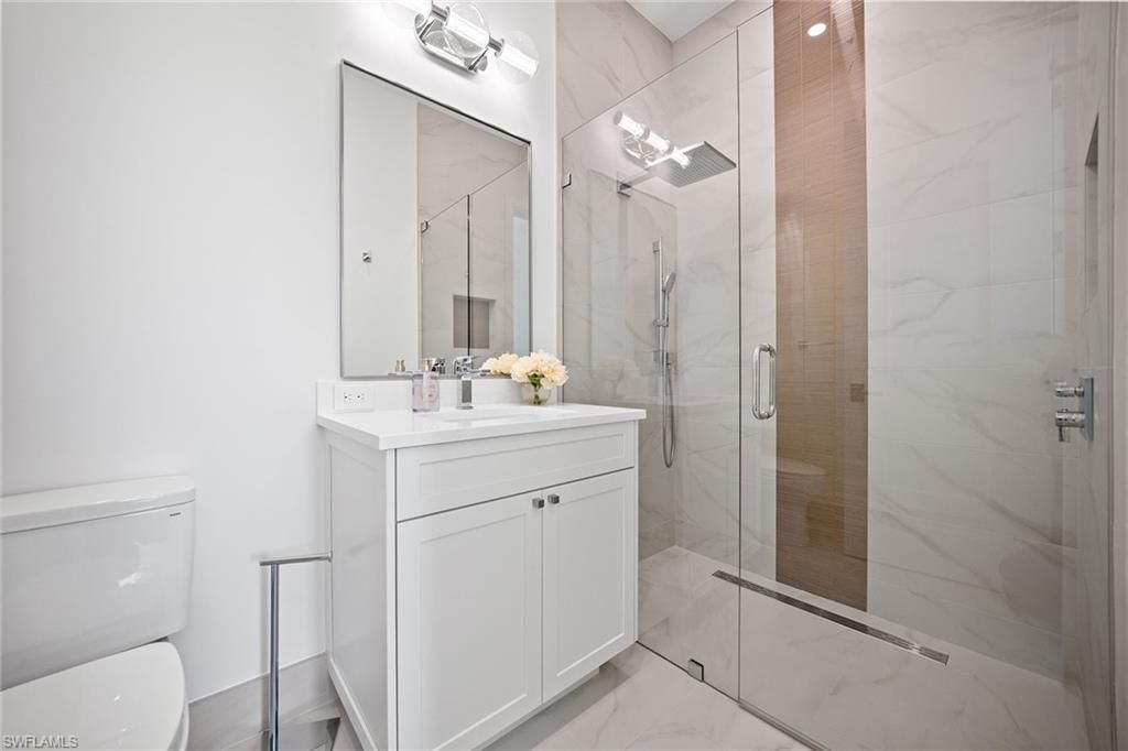 623 Park Shore Dr, Naples, FL 34103 Photo