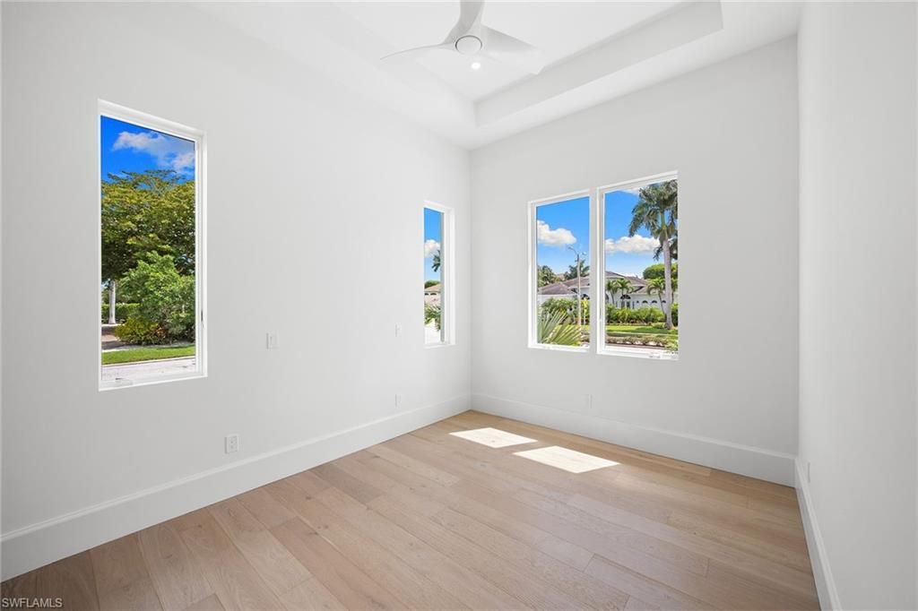 623 Park Shore Dr, Naples, FL 34103 Photo