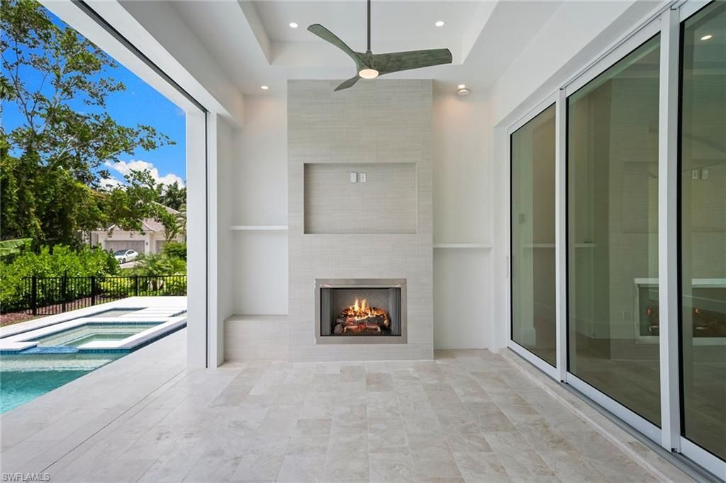 623 Park Shore Dr, Naples, FL 34103 Photo