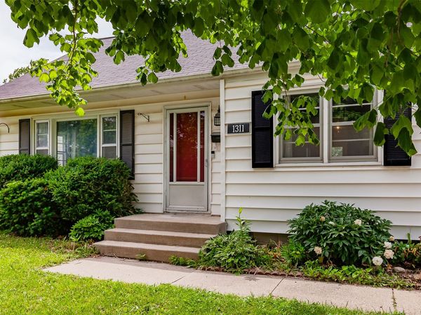 1311 Stafford Avenue , Ames, IA 50010