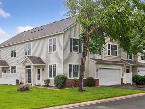 820 Princeton Avenue, Shakopee, MN 55379
