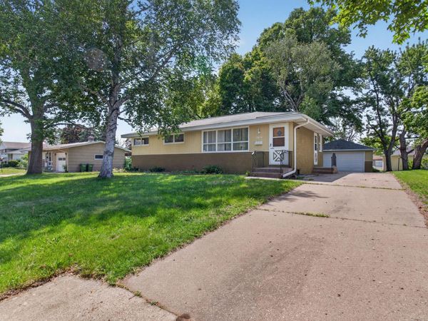 2819 Nash Road, Brooklyn Center, MN 55430
